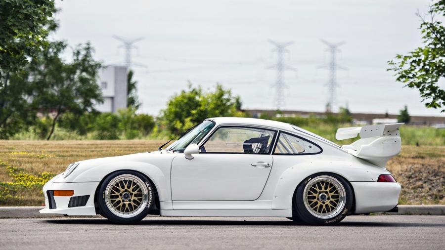  Porsche 911 GT2 Evo 1995 года  (фото 4 из 16)